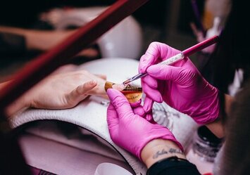 7 Dicas para manicure fidelizar clientes